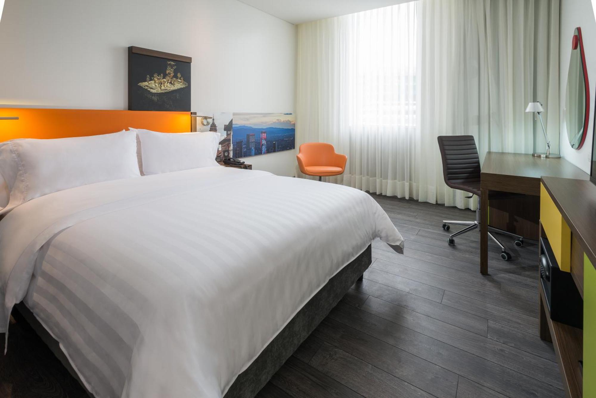 Hampton By Hilton Bogota Usaquen Luaran gambar